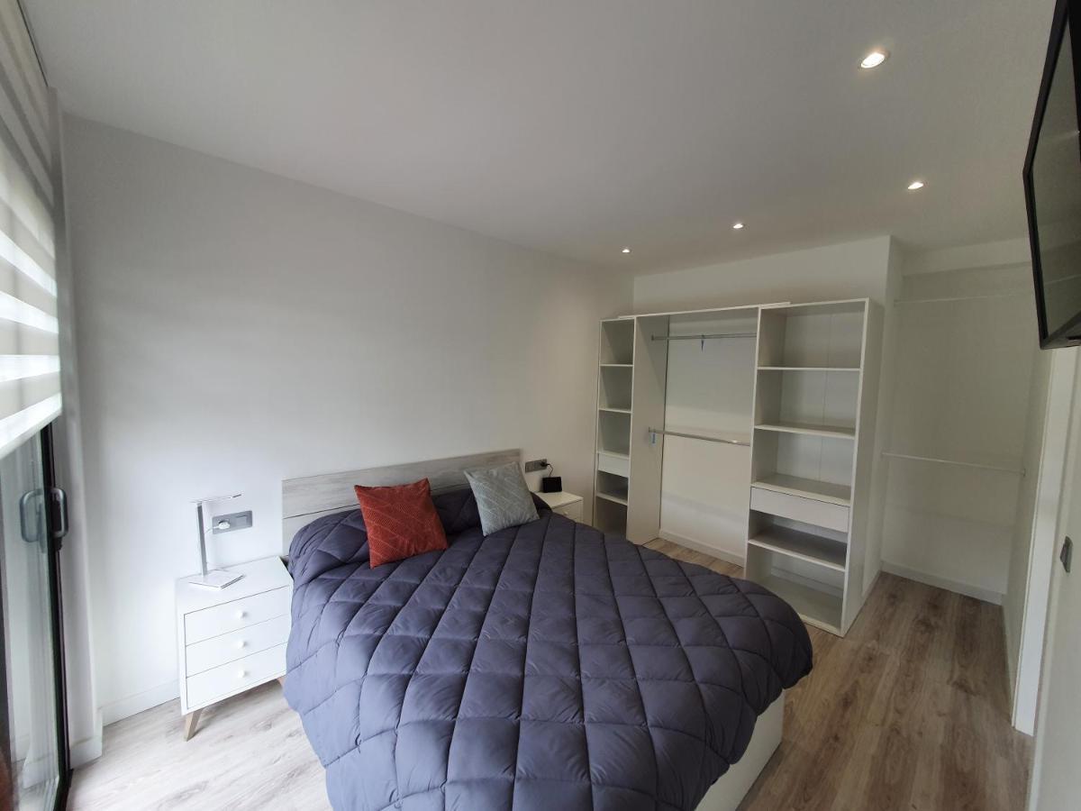 Moderno Duplex Comfort Roses Bagian luar foto